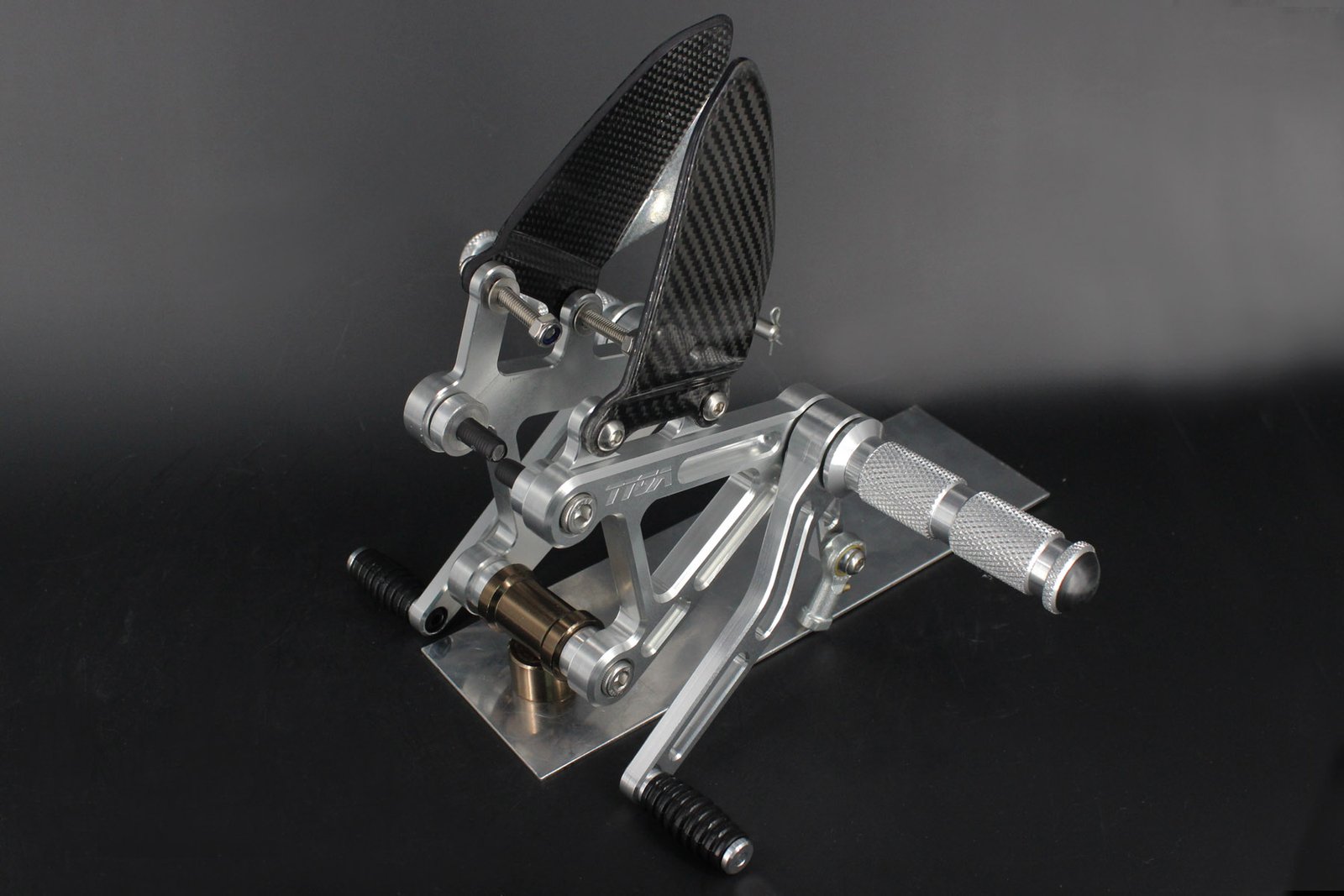 Racing Step Kit, SC28 CBR900RR - Image 2