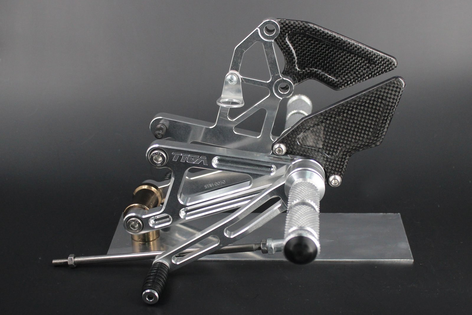 Racing Step Kit, Yamaha R25 & R3 - Image 2