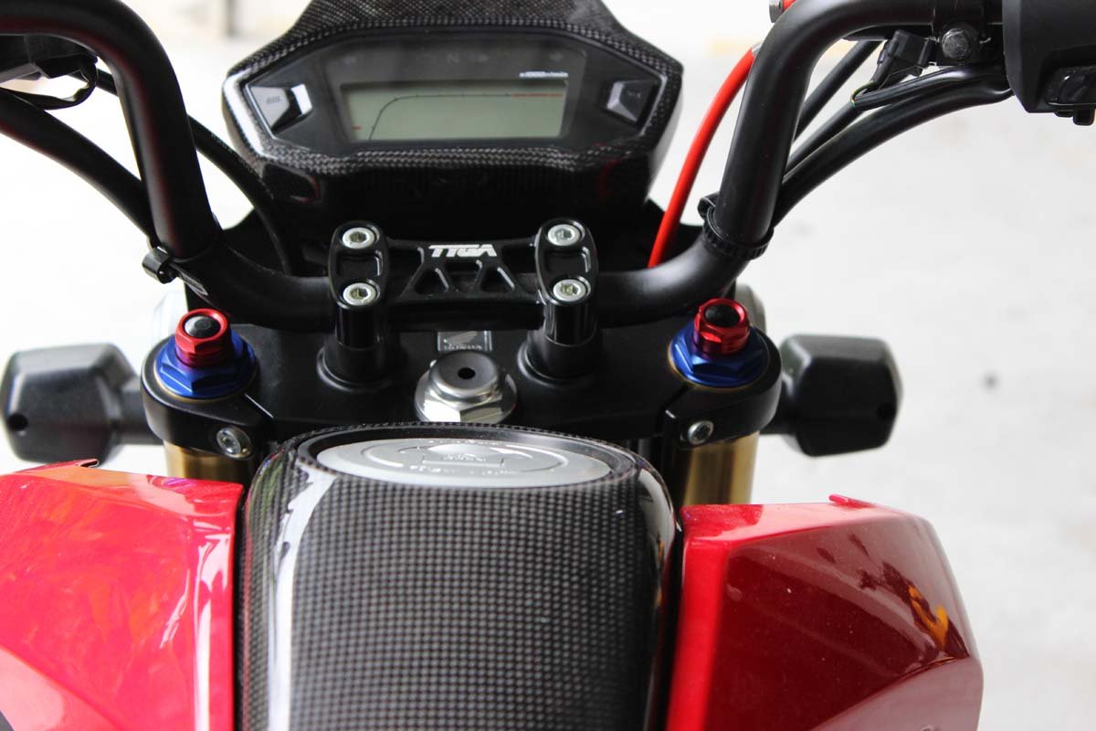 Front Fork Preload Adjusters, Pair, MSX125 Grom Black/Gold - Image 4