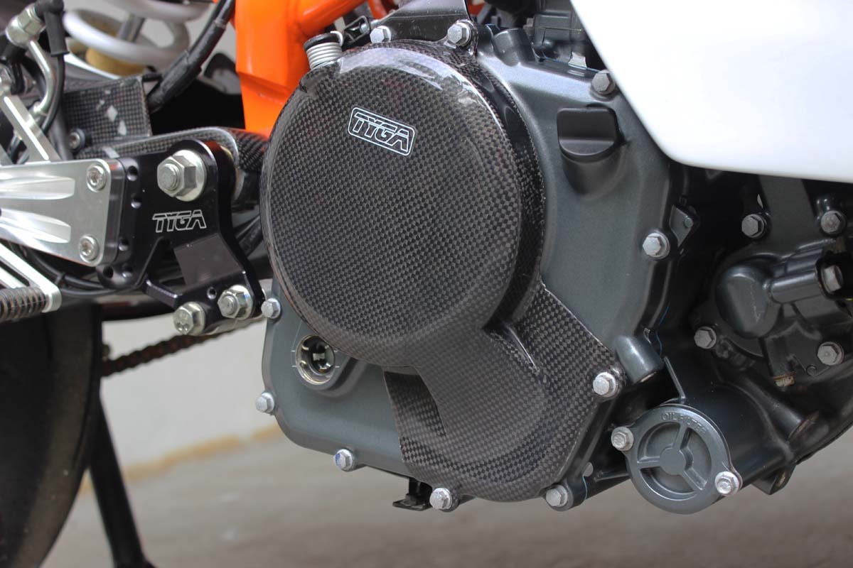 Engine Cover, (Carbon), Right, KTM Duke 250/390 RC250/390 - Image 3