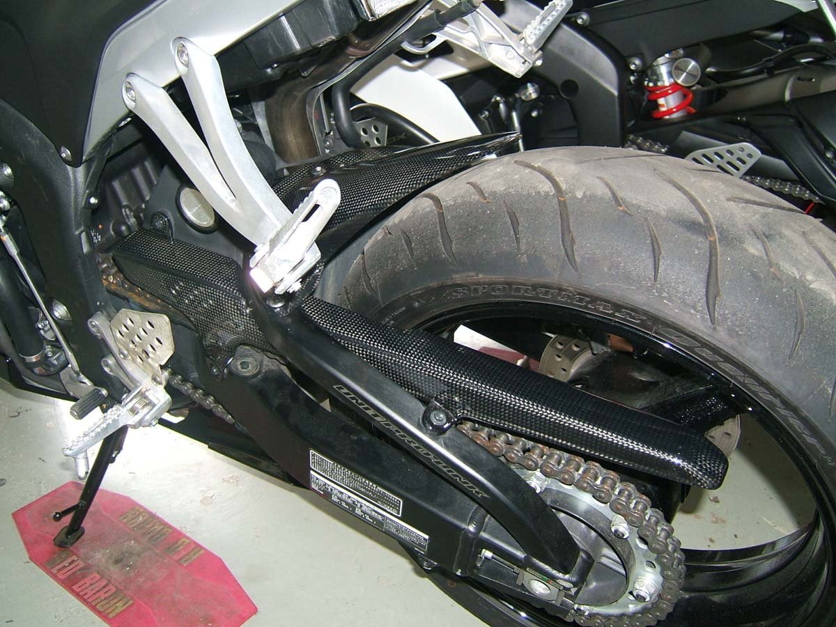 Chain Guard (Carbon), 2003-12 CBR600RR - Image 2