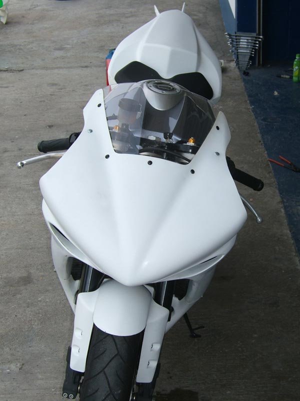 Upper Cowling (Race GRP), 2004-6 Yamaha R1 - Image 2