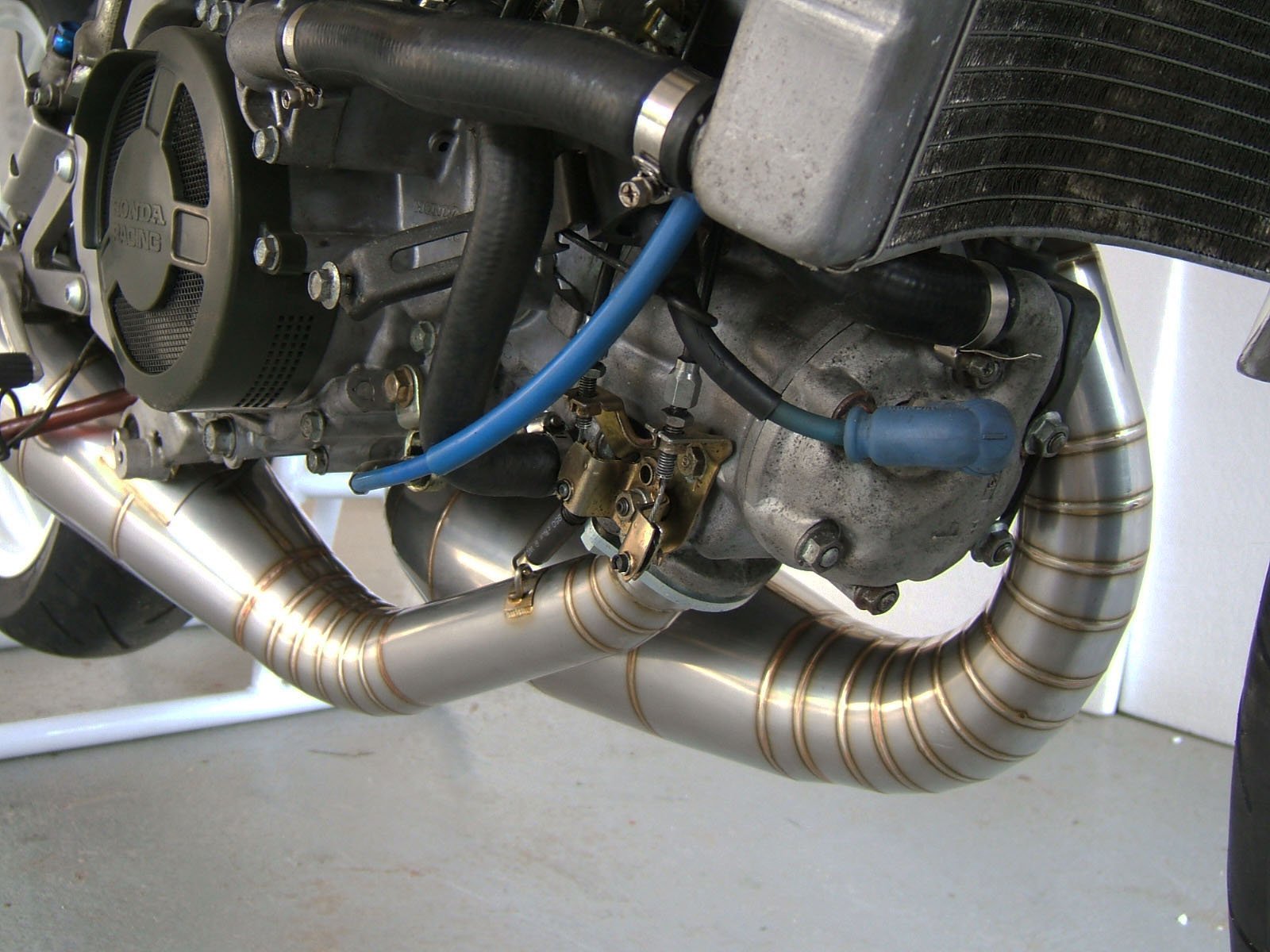 Set, Exhaust Chamber, Side By Side Type, Stainless Steel, MC21 - Image 3