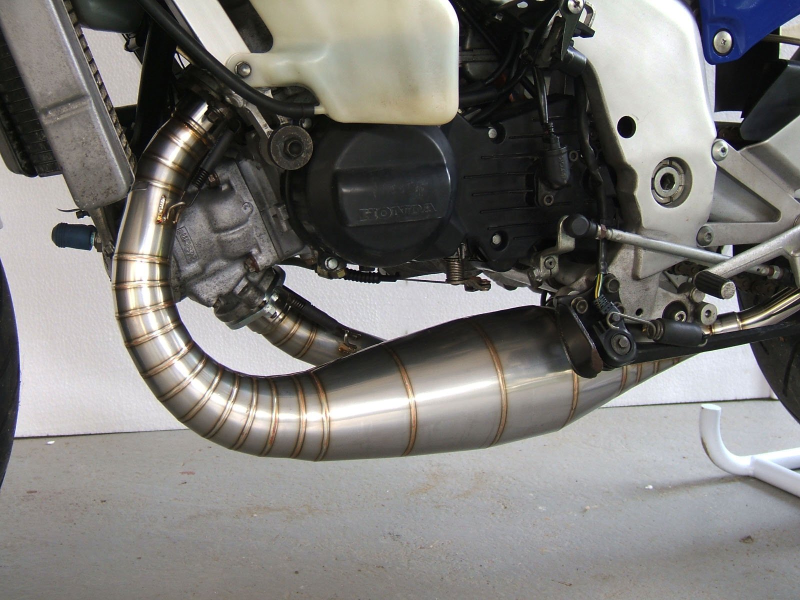 Set, Exhaust Chamber, Side By Side Type, Stainless Steel, MC28 - Image 4