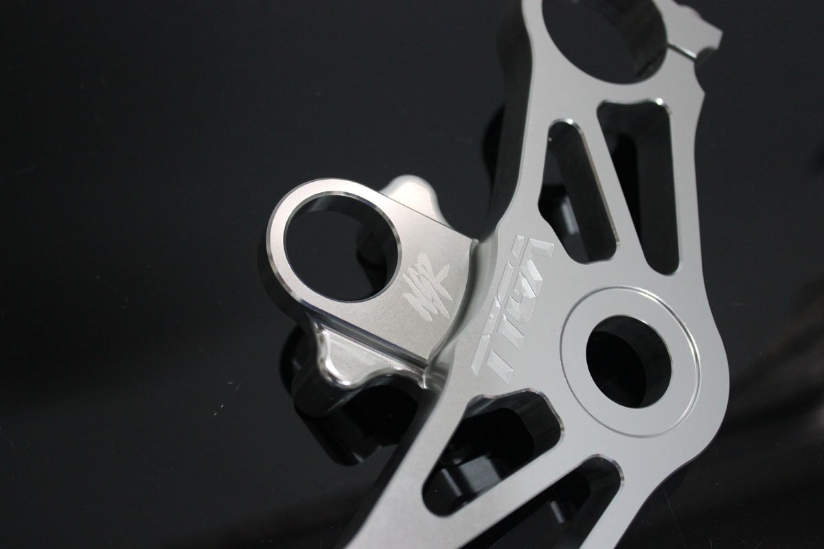 Triple Clamp Set, CNC Silver, NC35 Forks to fit NSR250 MC21 - Image 3