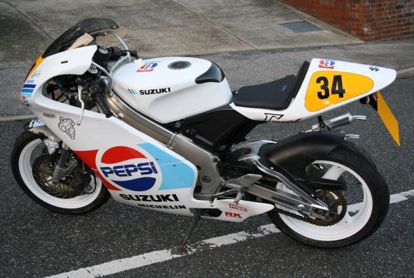 Kit, Seat Set (Street With Carbon), VJ22 RGV250 - Image 5