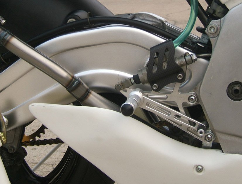 Racing Step Kit, VJ22 RGV250 - Image 11