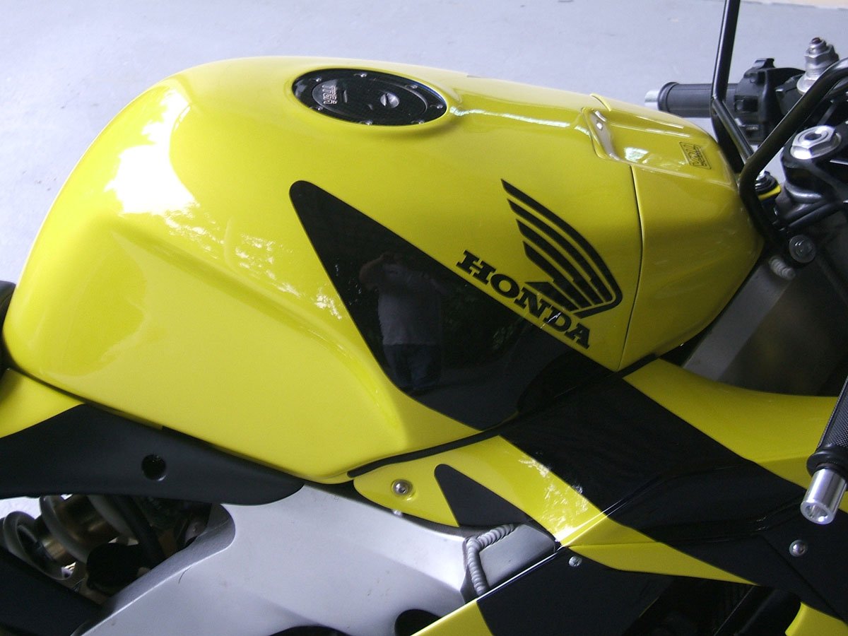 Tank Cover (GRP) Set, MC22 - Image 3