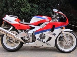 NC29 CBR400RR