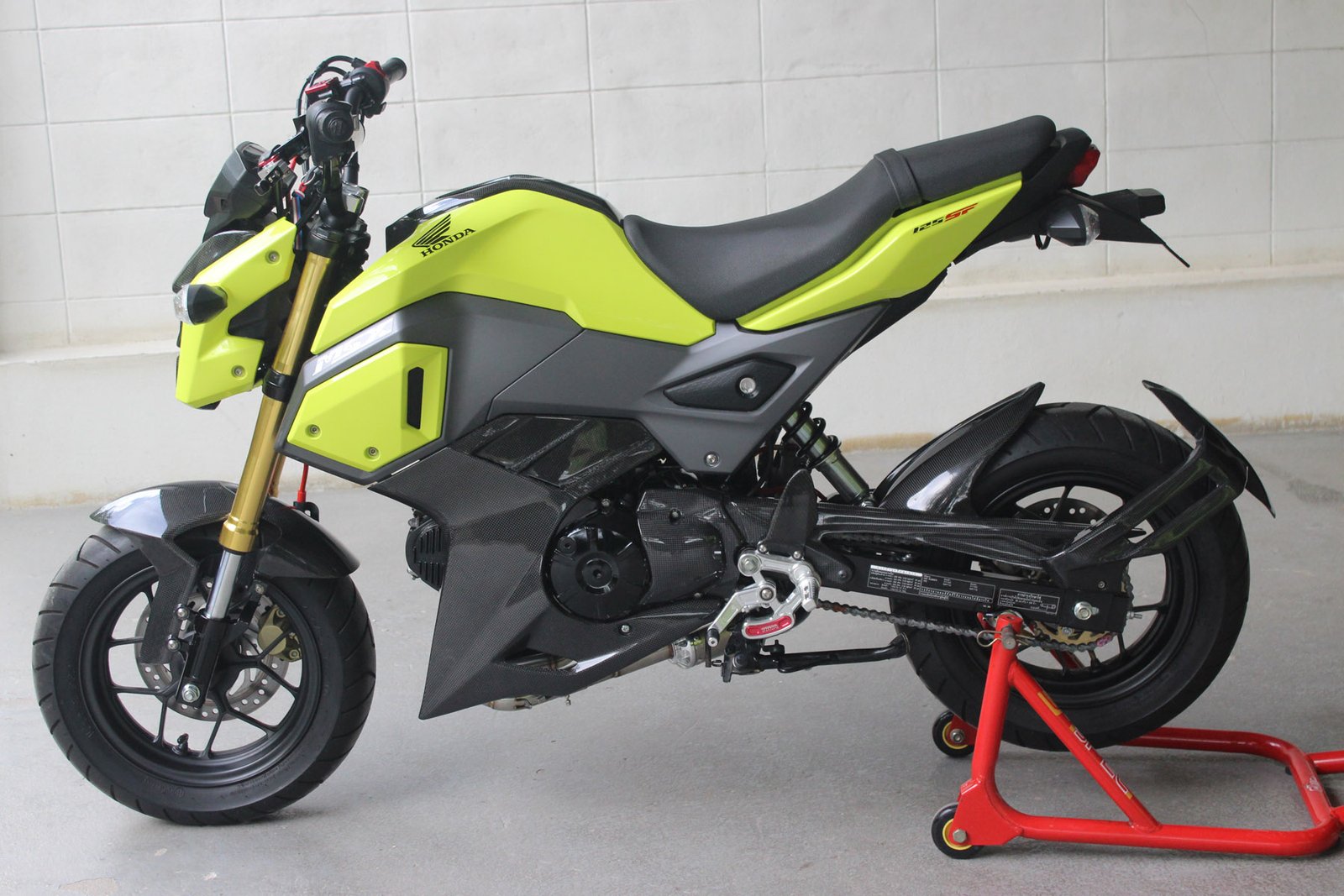 Lower Cowling, (Carbon) MSX125SF, Grom, 2nd Gen 2016-2018 - Image 3