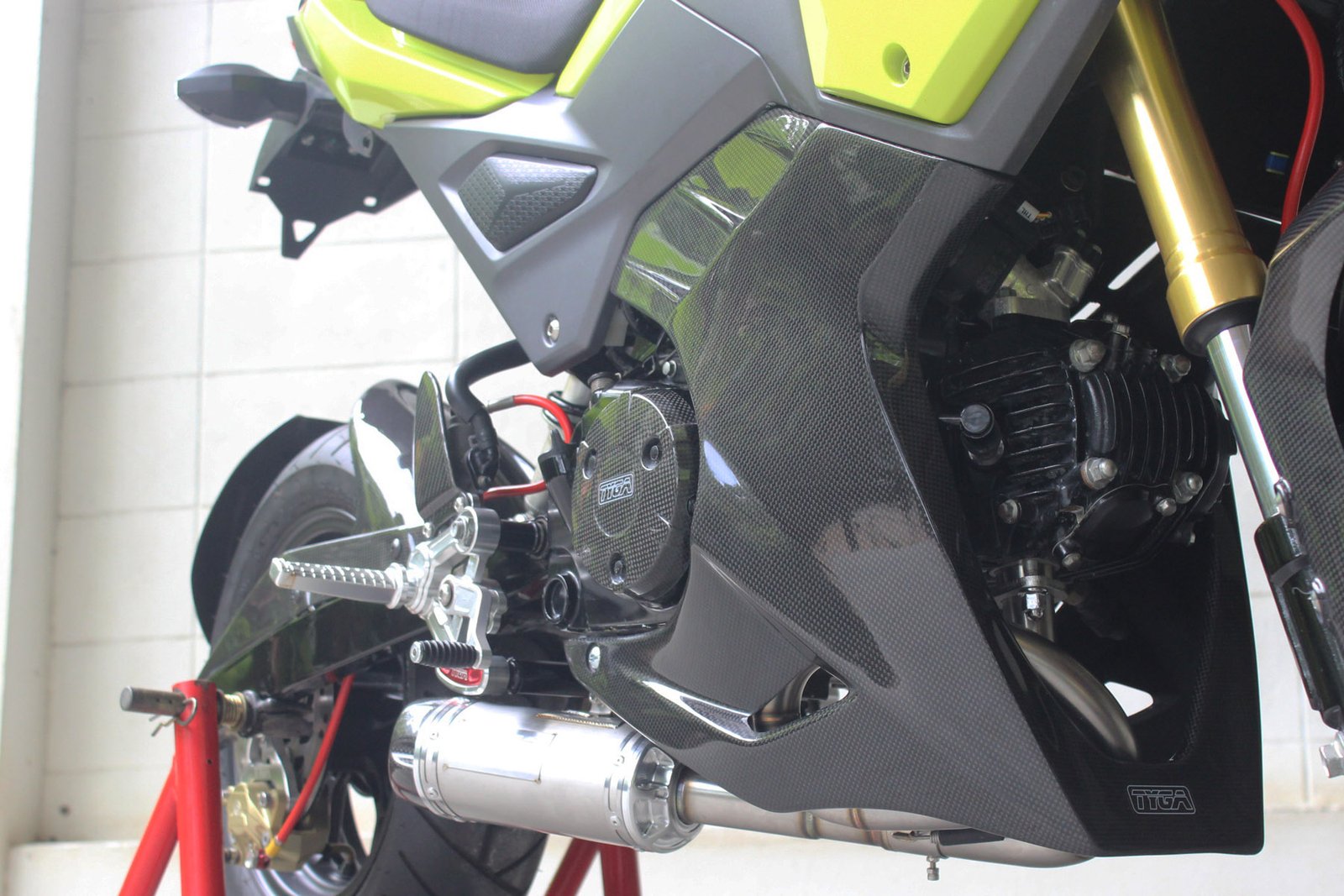 Lower Cowling, (Carbon) MSX125SF, Grom, 2nd Gen 2016-2018 - Image 6