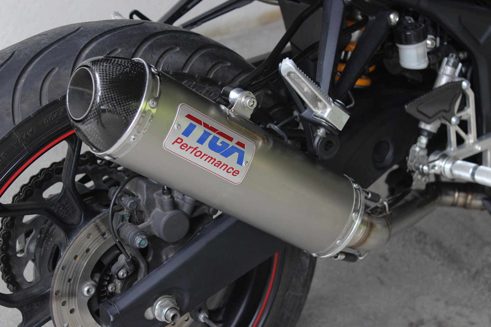Set, Exhaust Pipe, Race System, Yamaha YZF-R25 and YZF-R3, Stainless, Stainless Silencer, Carbon End cap - Image 4