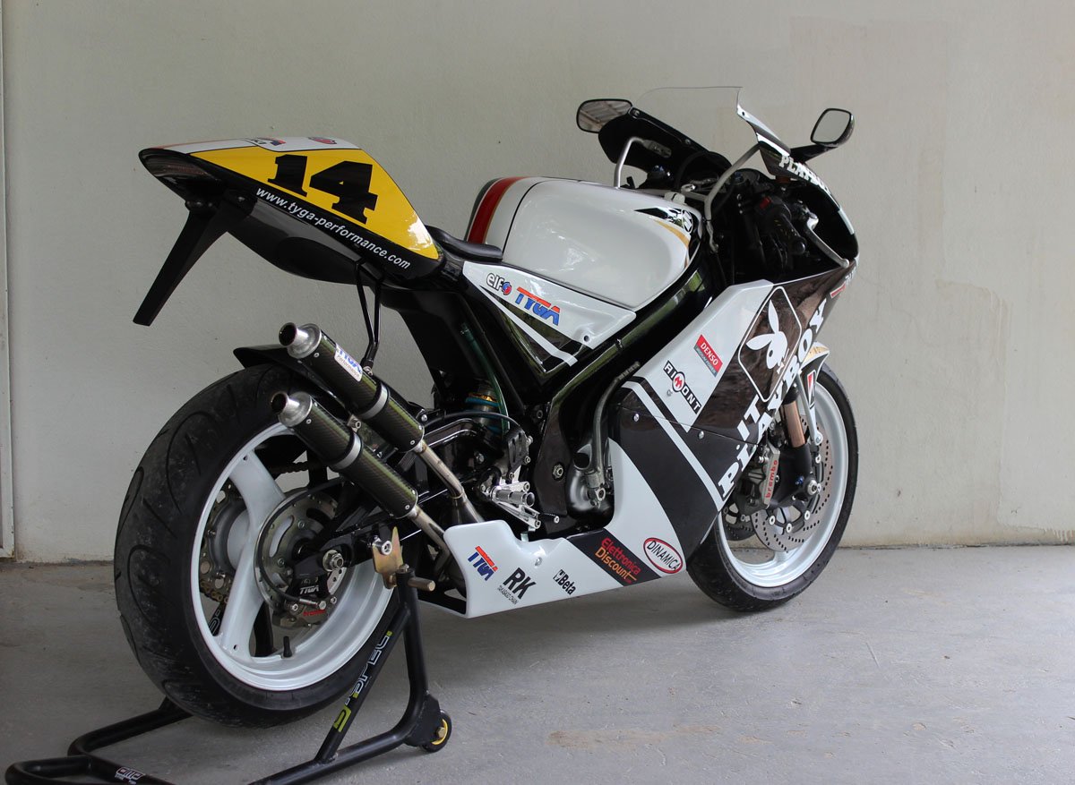 Suzuki RGV250 VJ22 