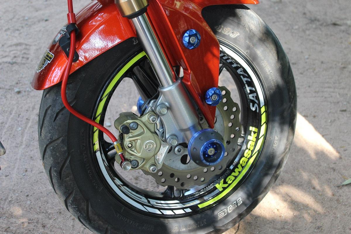 Bracket, Front Brake, 84mm Brembo Conversion, Silver, Kawasaki Z125 - Image 2