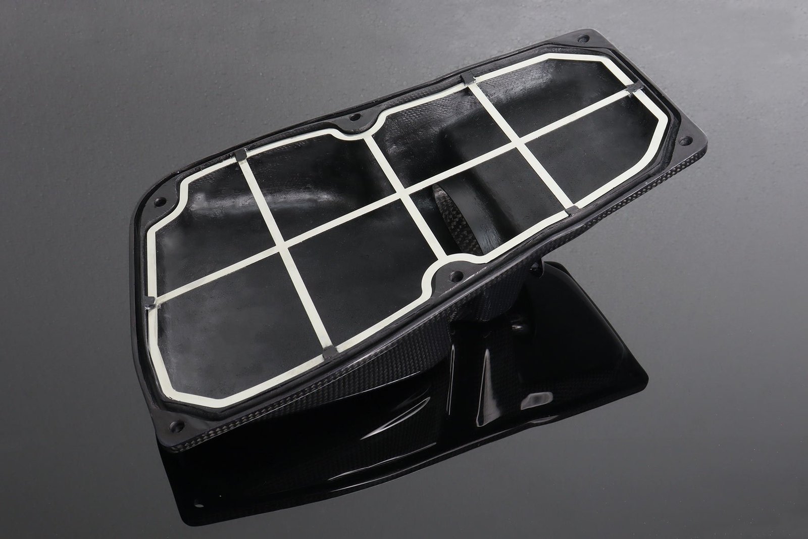 Race Air Box Lid (Carbon) MC16, MC18 - Image 3