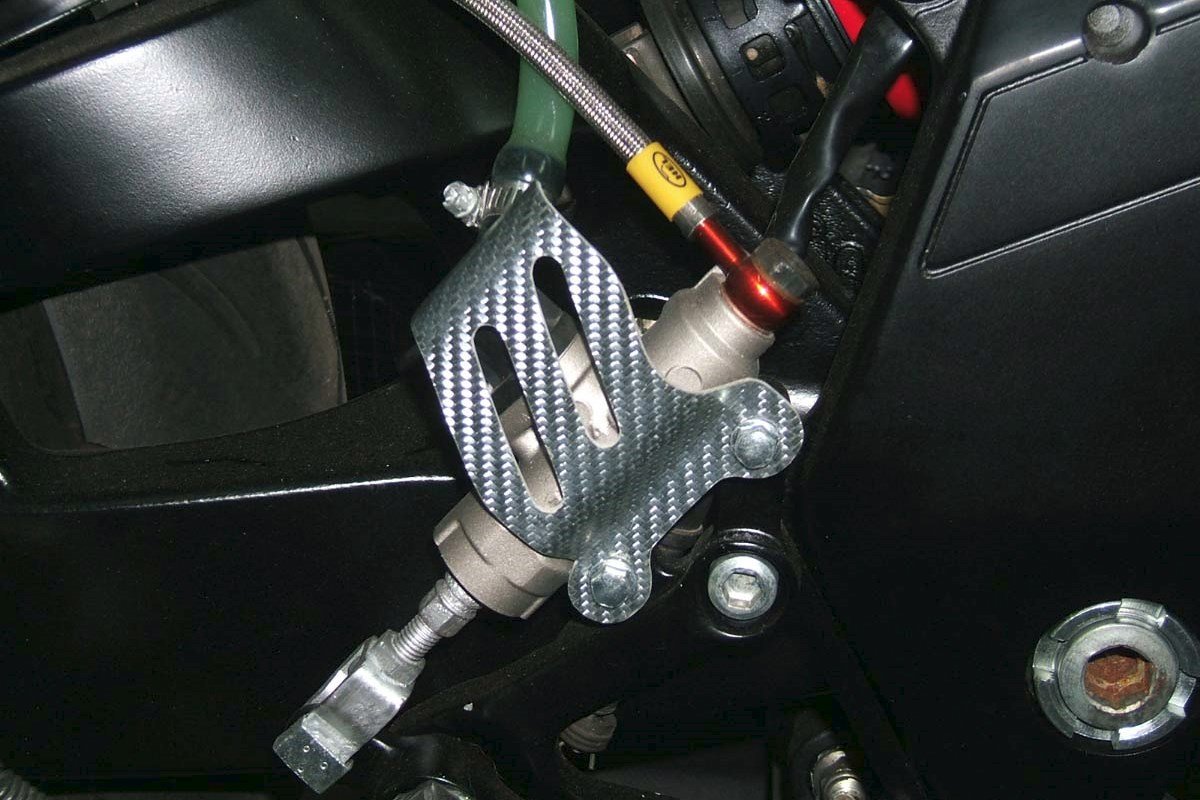 Heel/Brake Guard, Tyga, Right, (Silver Carbon) - Image 3