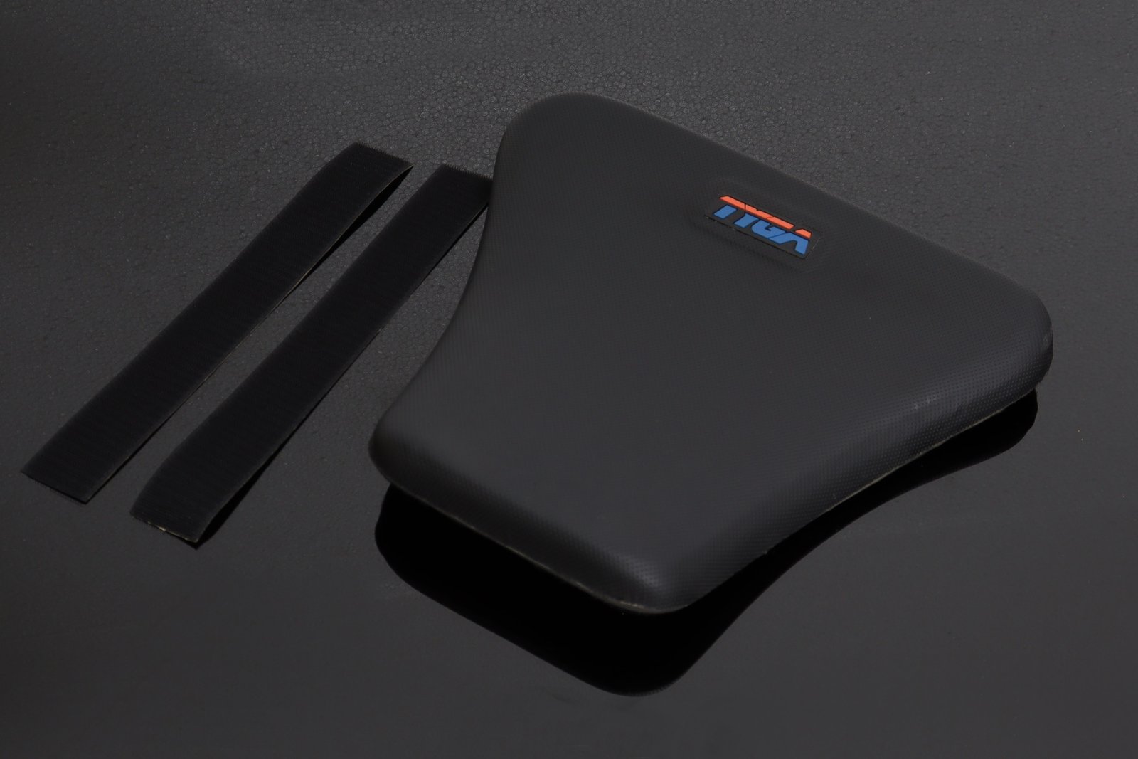 Seat Pad, GP Race Tail (Curved), Assy.