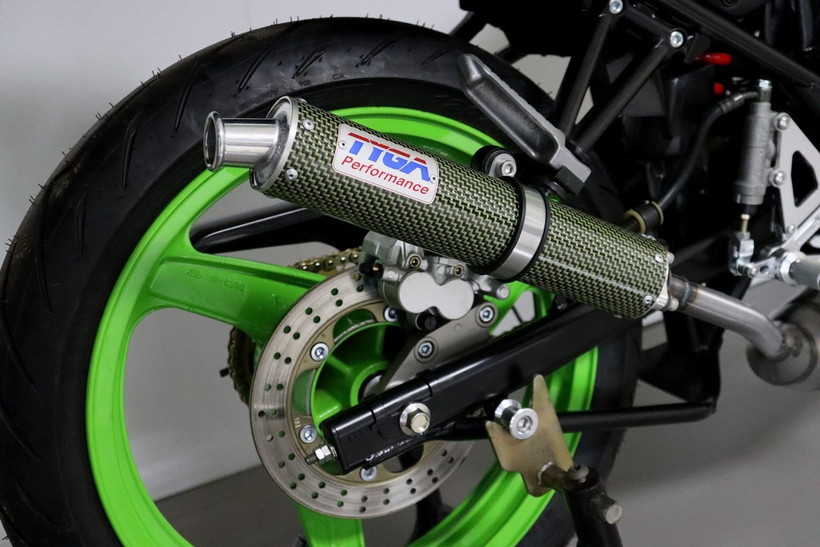 Silencer, Carbon/Kevlar, Two Stroke, Assy. - Image 9