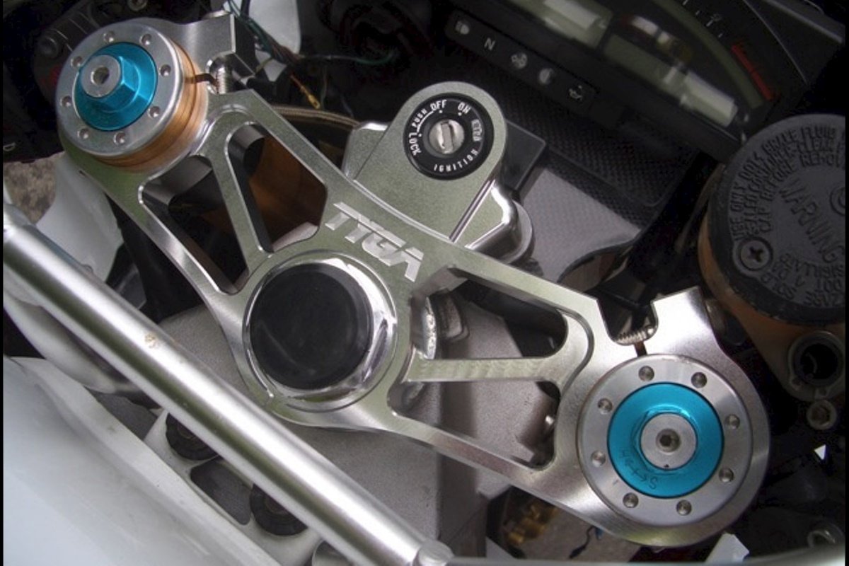 Top Triple Clamp Set, CNC Silver, Honda SP2 - Image 2