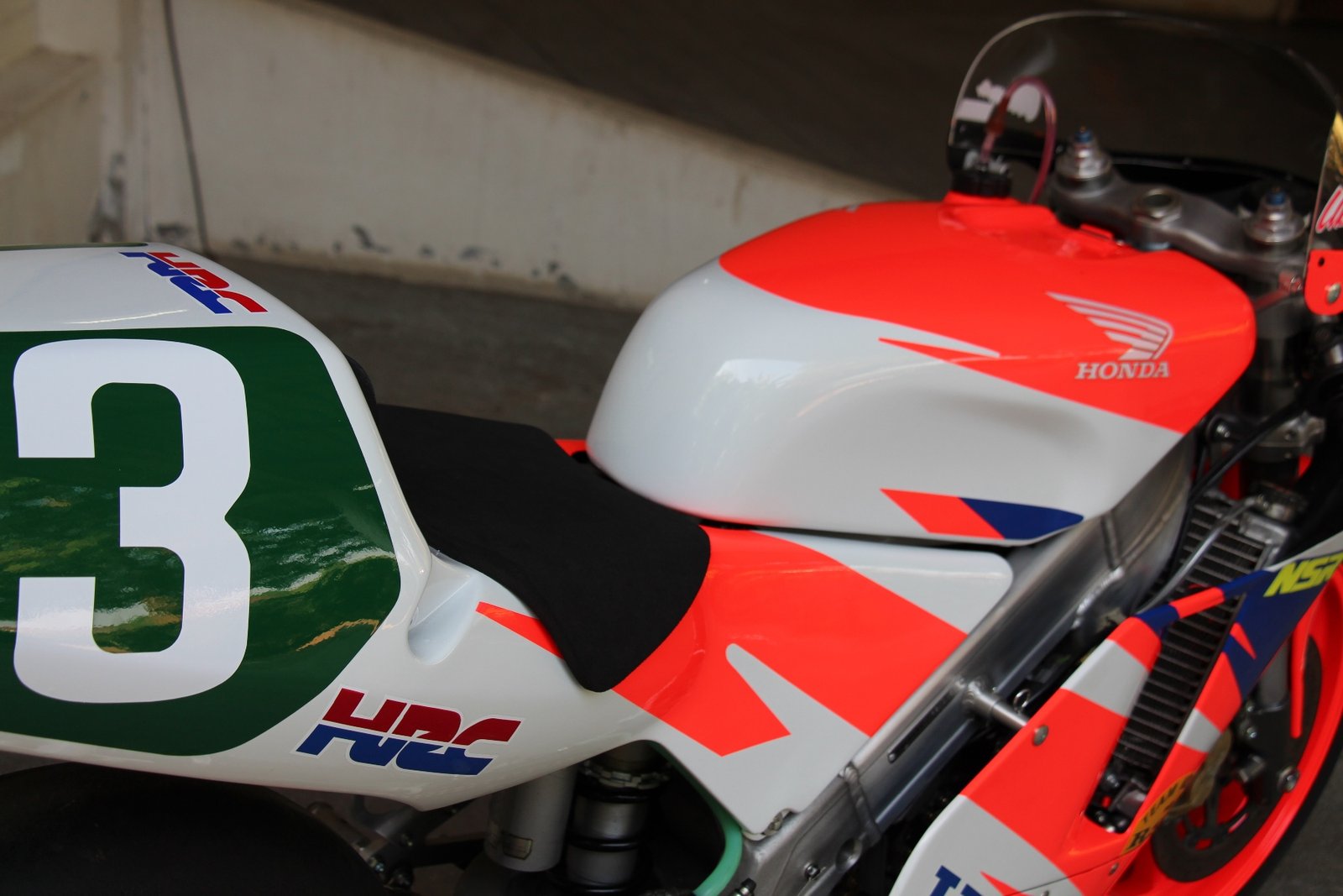 Seat Cowling Race (GRP) NX5 RS250R (Early Model Style) - Image 5