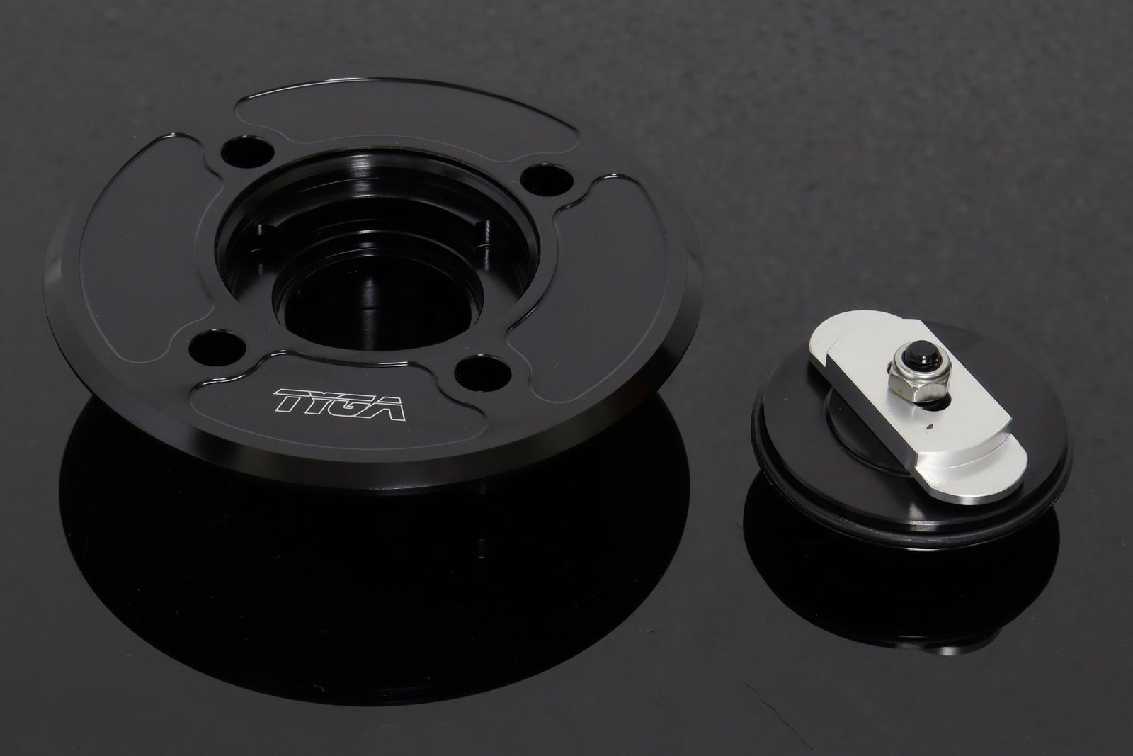 Tank Filler Cap, Keyless, Racing Type, Kawasaki Type 4 - Image 4