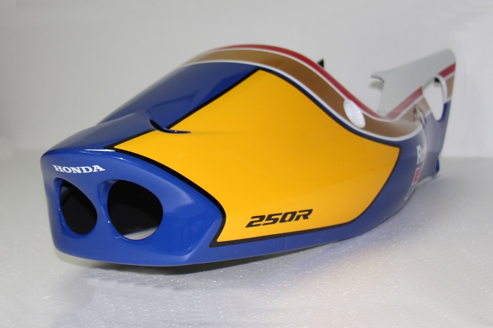 Kit, Bodywork, GRP, stock shape, with GRP tank, NSR250 MC28, Painted Rothmans - Image 12