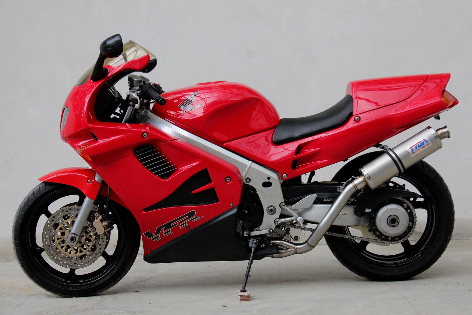 Set, Pipe, L.H Exit, Full Race System, VFR750F Gen.4, '94-'97, Oval Stainless Silencer - Image 3
