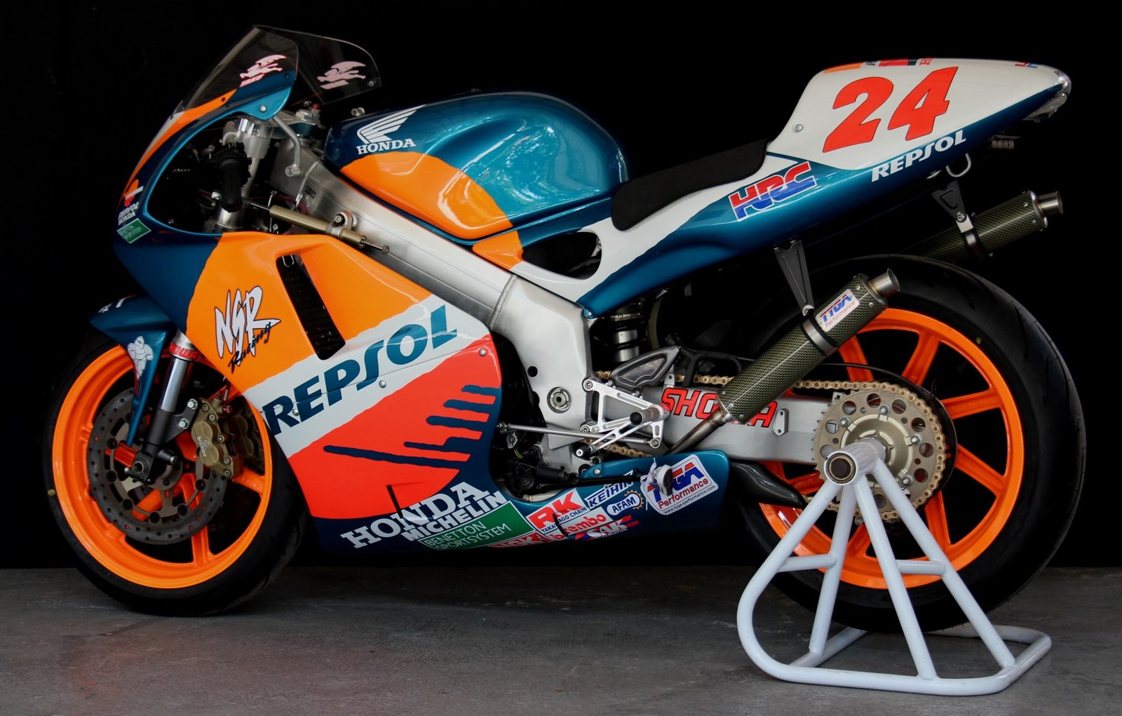 Kit, Seat Set, Carbon, (Race), MC21, MC28, NSR250V - Image 2