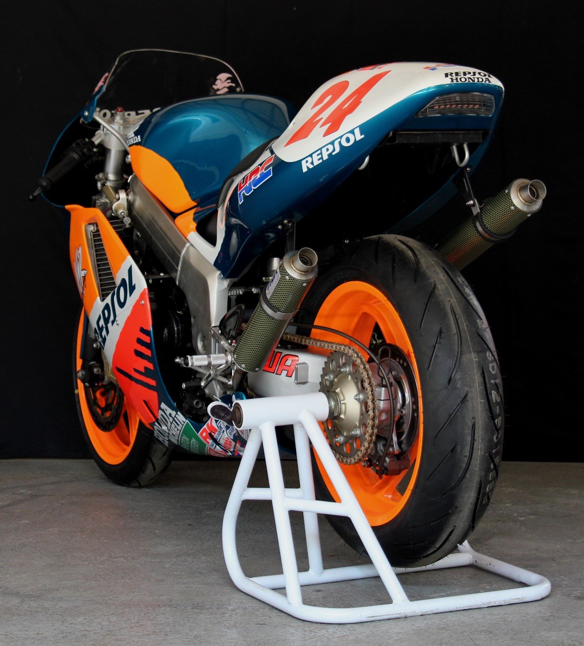 Kit, Seat Set, Carbon, (Race), MC21, MC28, NSR250V - Image 3