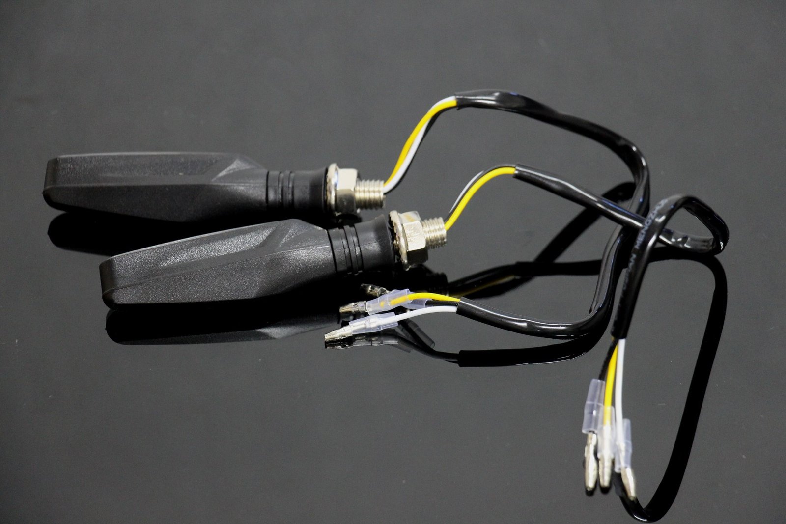 Slim Style LED turn signal lamp Pair, Front - Image 2