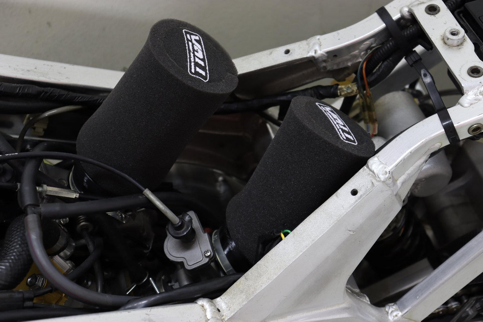 Pod Filter, Pair, RGV250 VJ21/VJ22 - Image 6