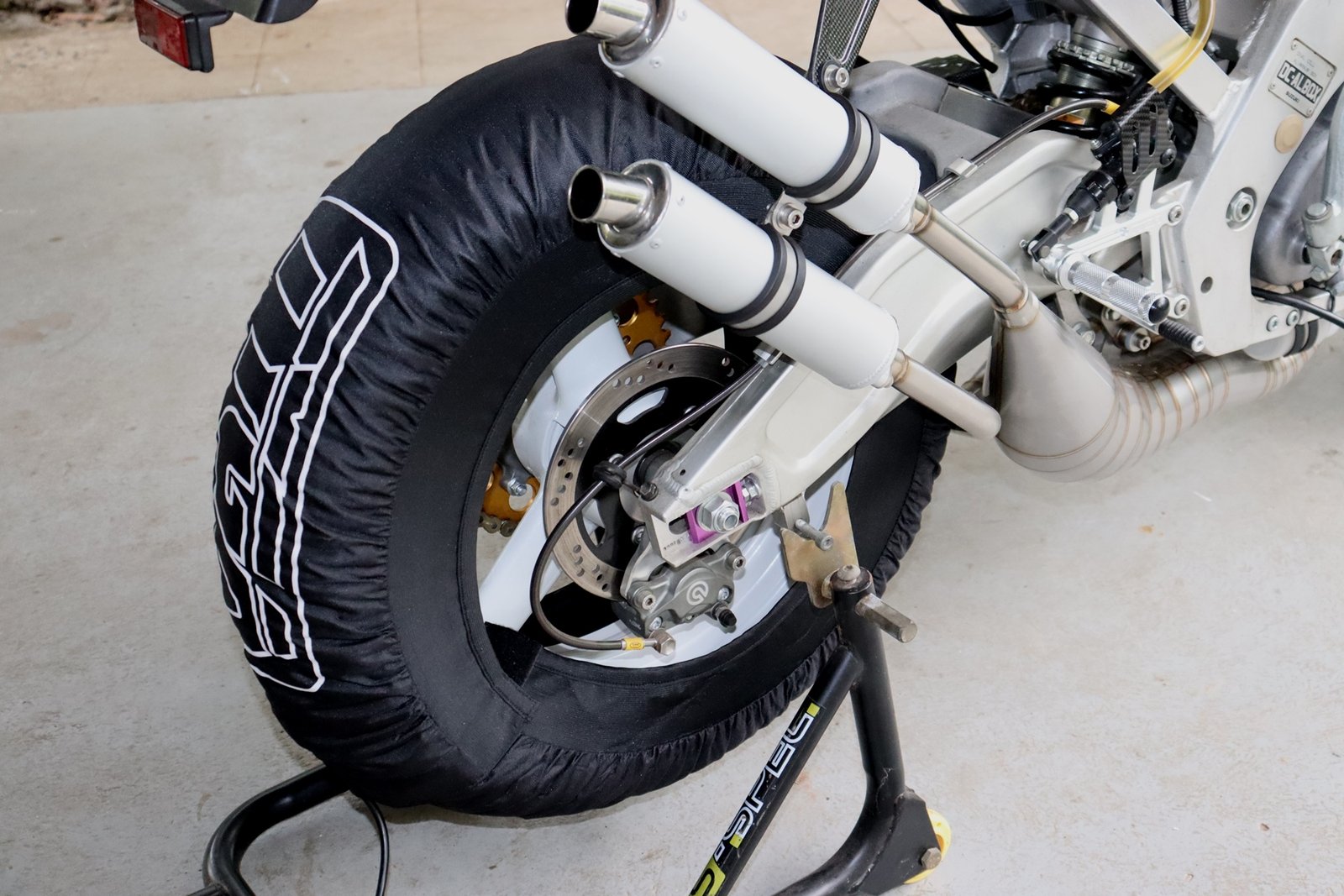 Tyre Warmers, Superbike, Black - Image 5