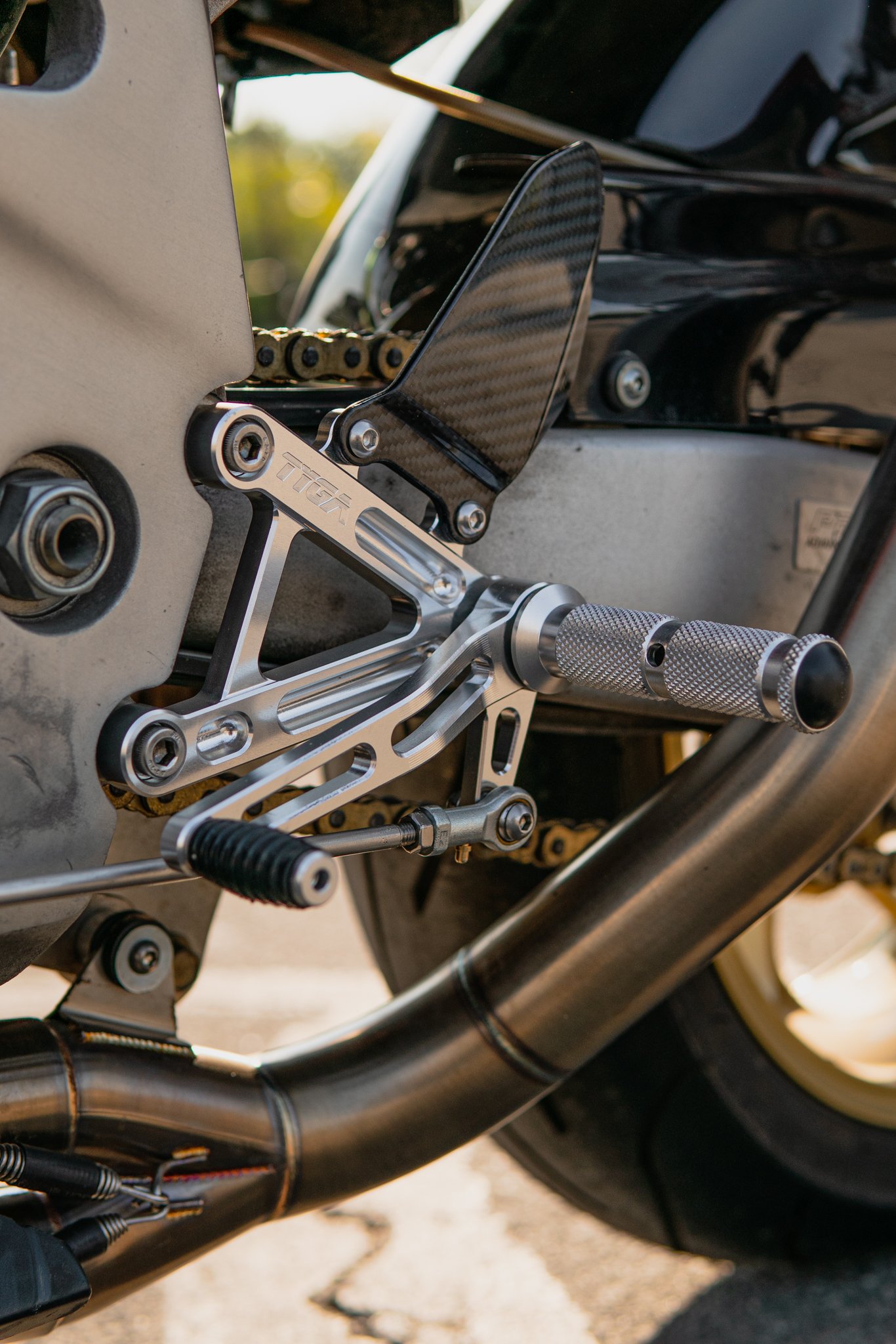 Racing Step Kit, Honda VFR750, 4th Gen (1994-1997) - Image 10