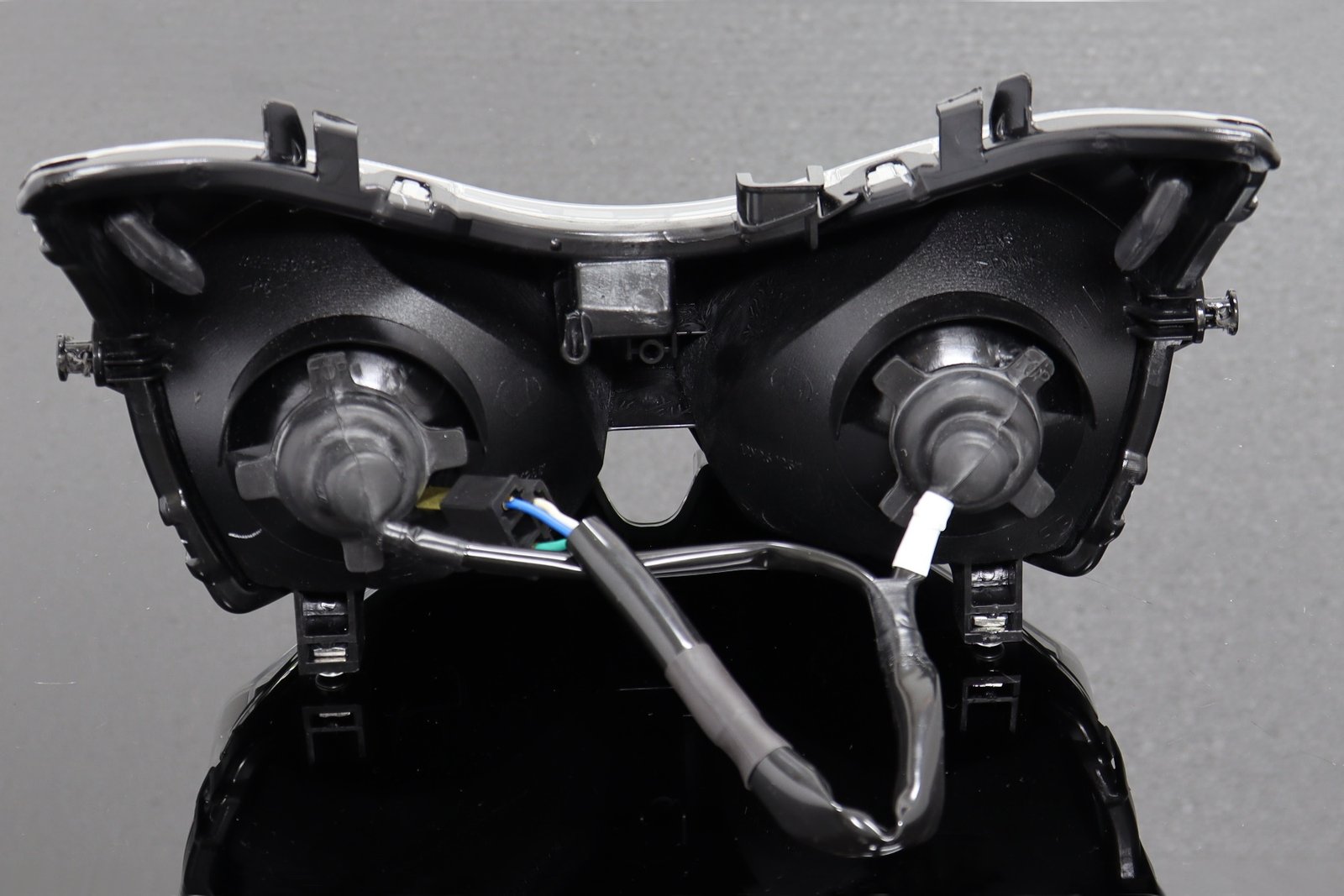 Headlight/Turn Signal Assembly, Tyga Eyes III , Assy. - Image 5