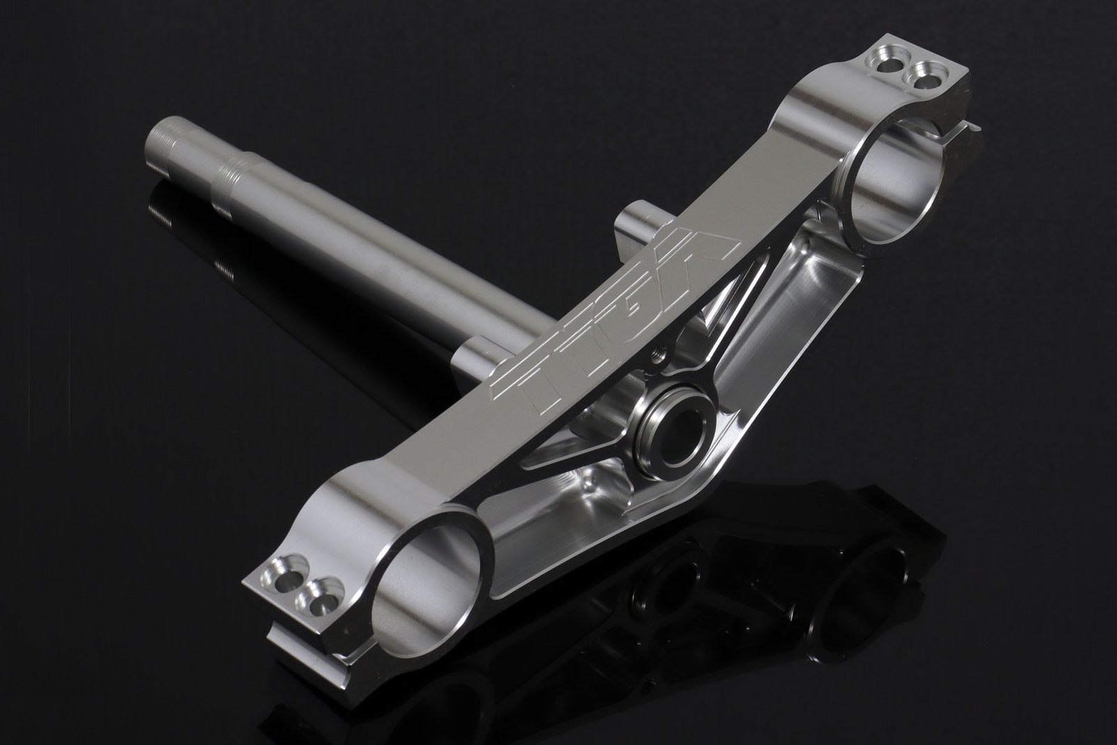 Lower Triple Clamp, CNC Silver, Suzuki SV650 - Image 3