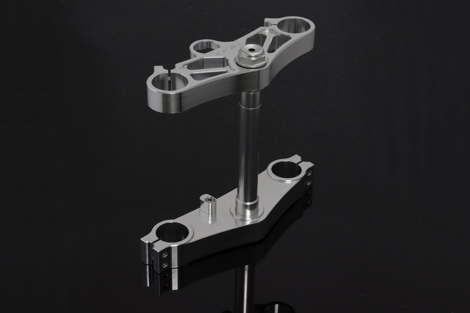 Triple Clamp Set, CNC Silver, Suzuki SV650 - Image 2