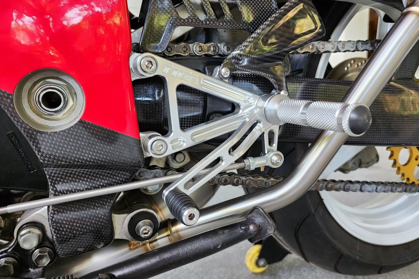 Racing Step Kit, VJ23 RGV250 - Image 13