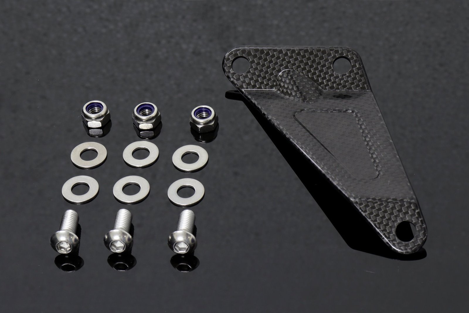Exhaust Hanger Stay Right, Carbon, RGV250, VJ23