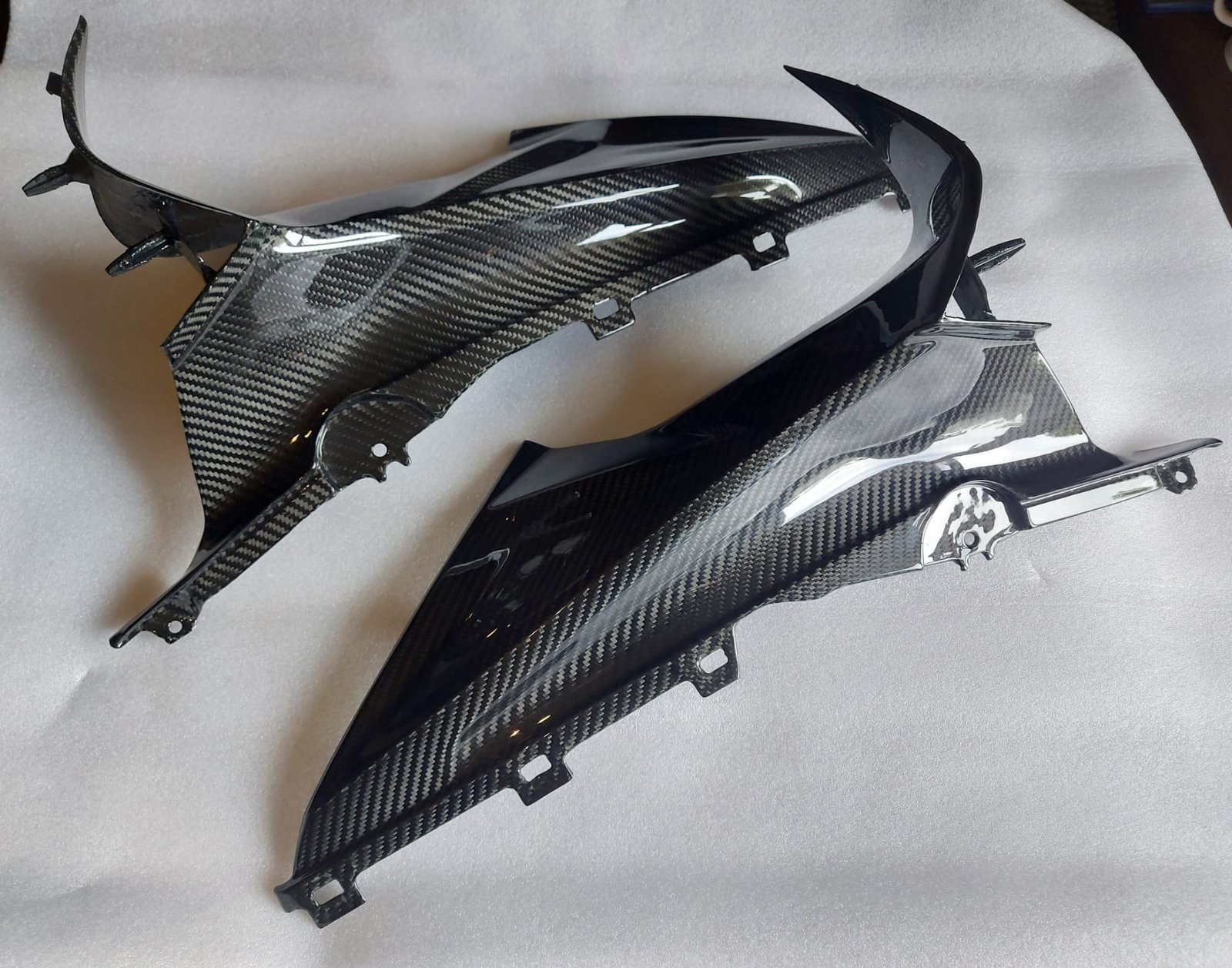 BMW S1000RR 2019 carbon air duct covers