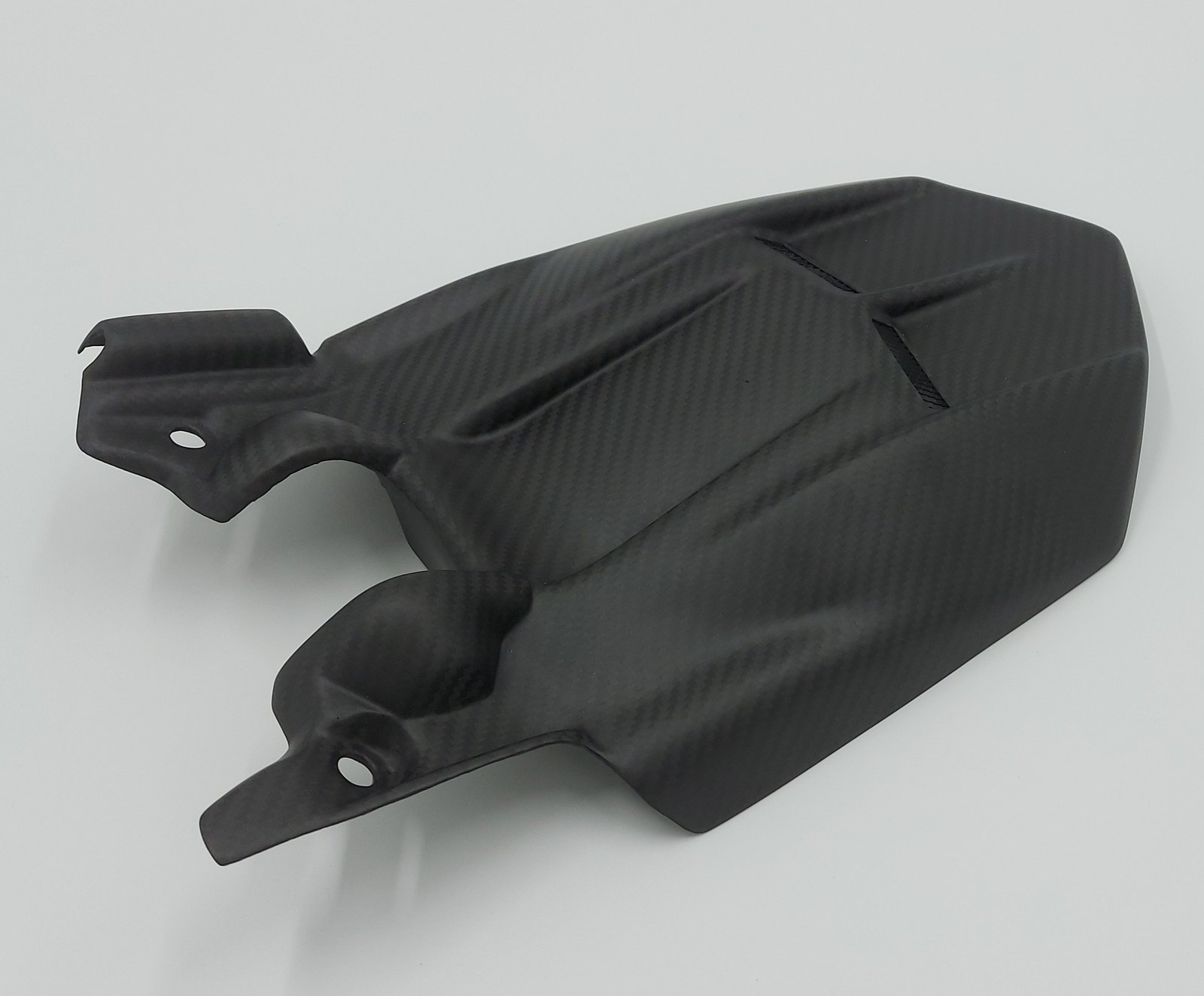 Aprilia RS660 & RS660 Tuono Carbon rear hugger long version - Image 4