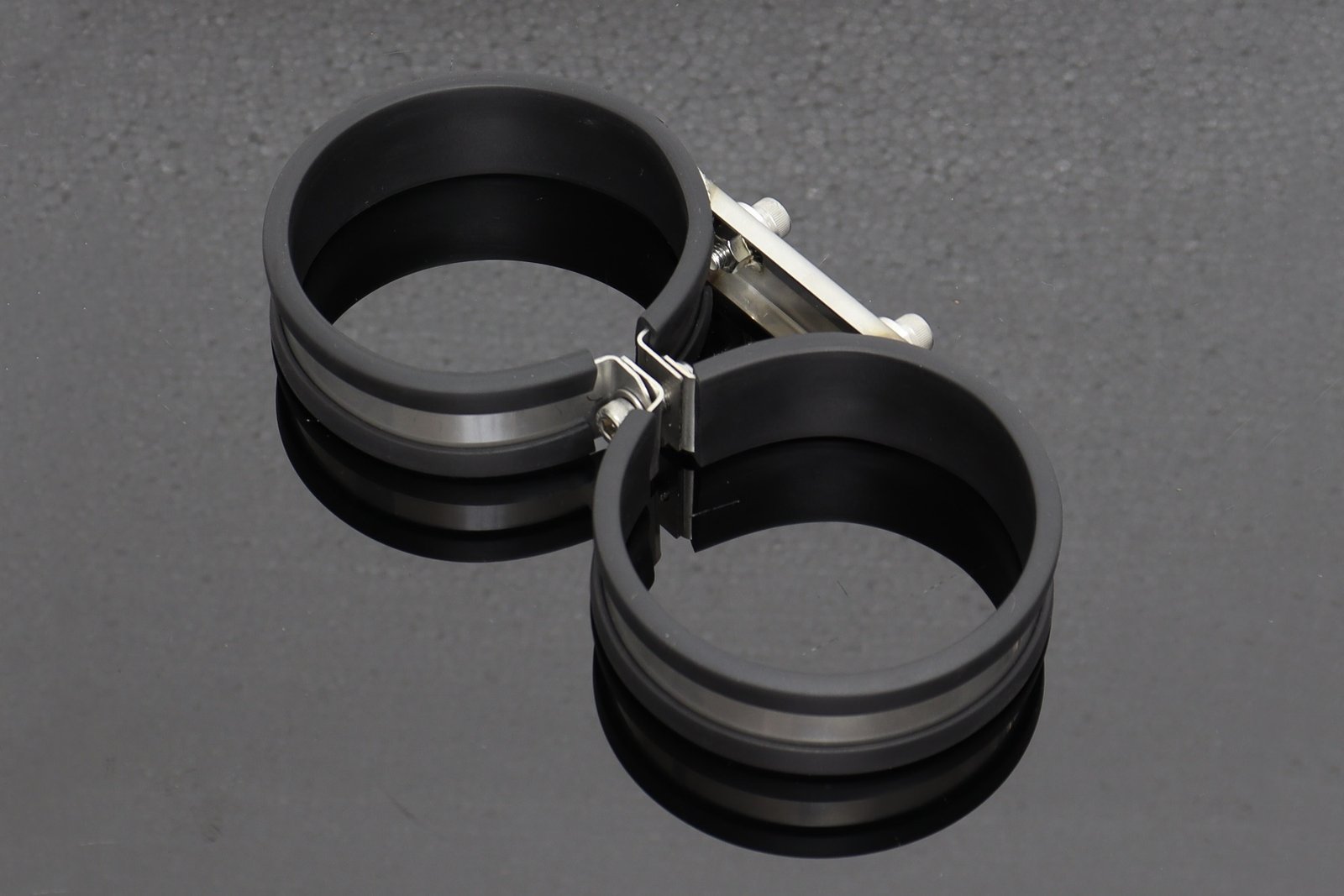 Clamp, Silencer, Twin Stack, Hi Level, Carbon, Assy.