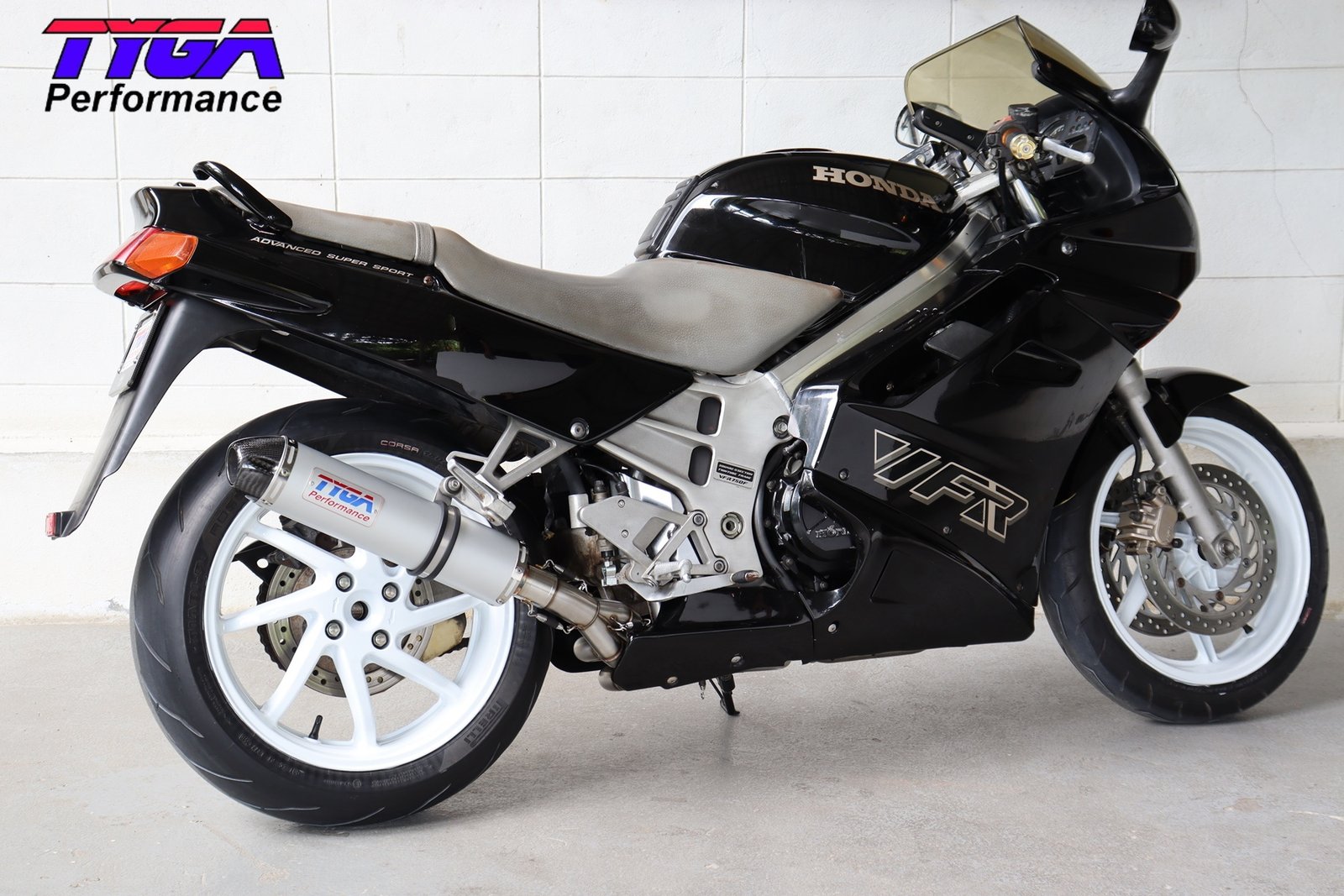 Set, Pipe, R.H Exit, Full Race System, Round Aluminium Silencer/ Carbon End Cap ,VFR750F, 3rd Gen, 90-93