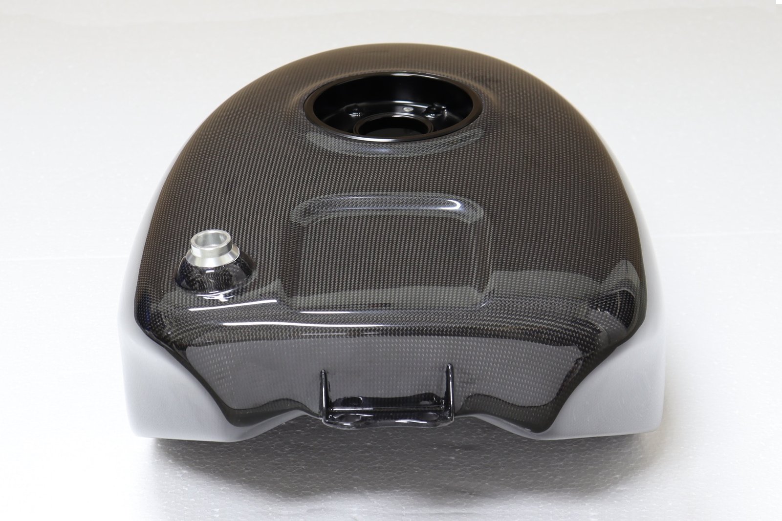 Fuel Tank, Carbon, VFR750R RC30 - Image 6