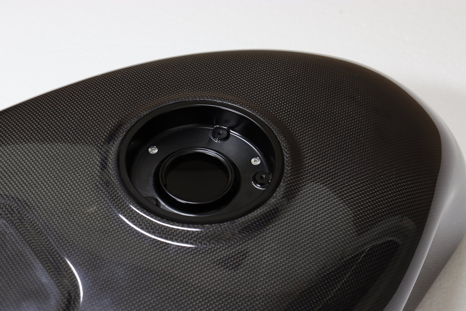 Fuel Tank, Carbon, VFR750R RC30 - Image 10