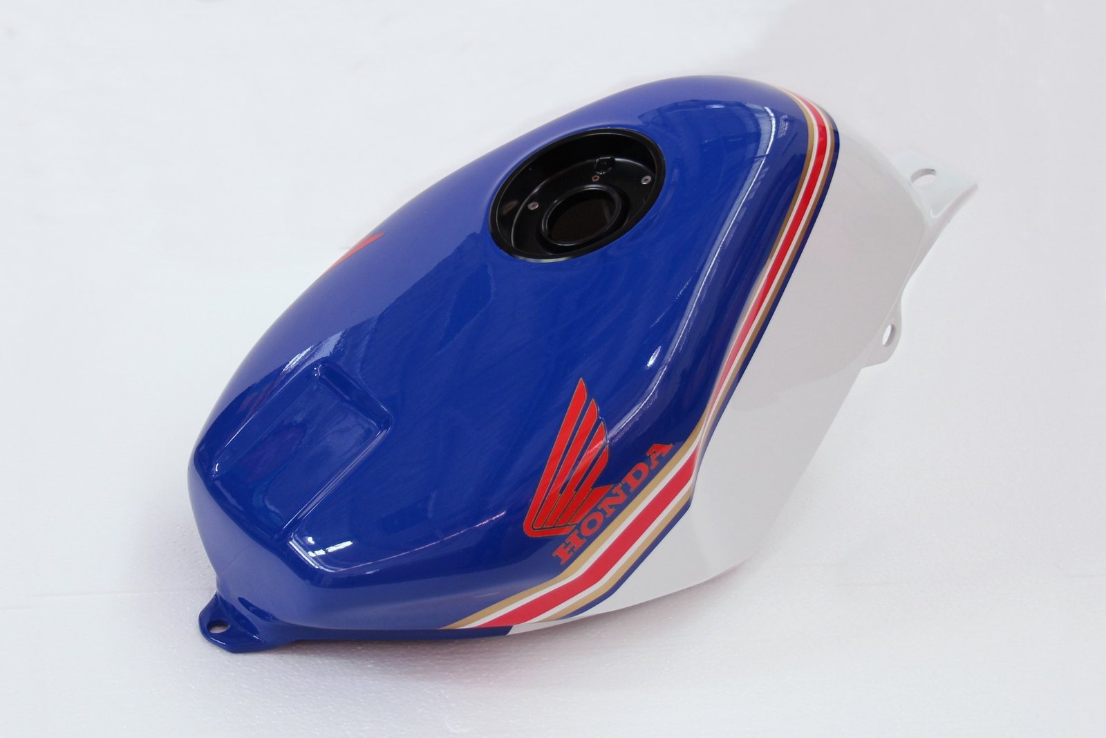 Kit, Bodywork, GRP, stock shape, with GRP tank, NSR250 MC21, Painted Rothmans - Image 8
