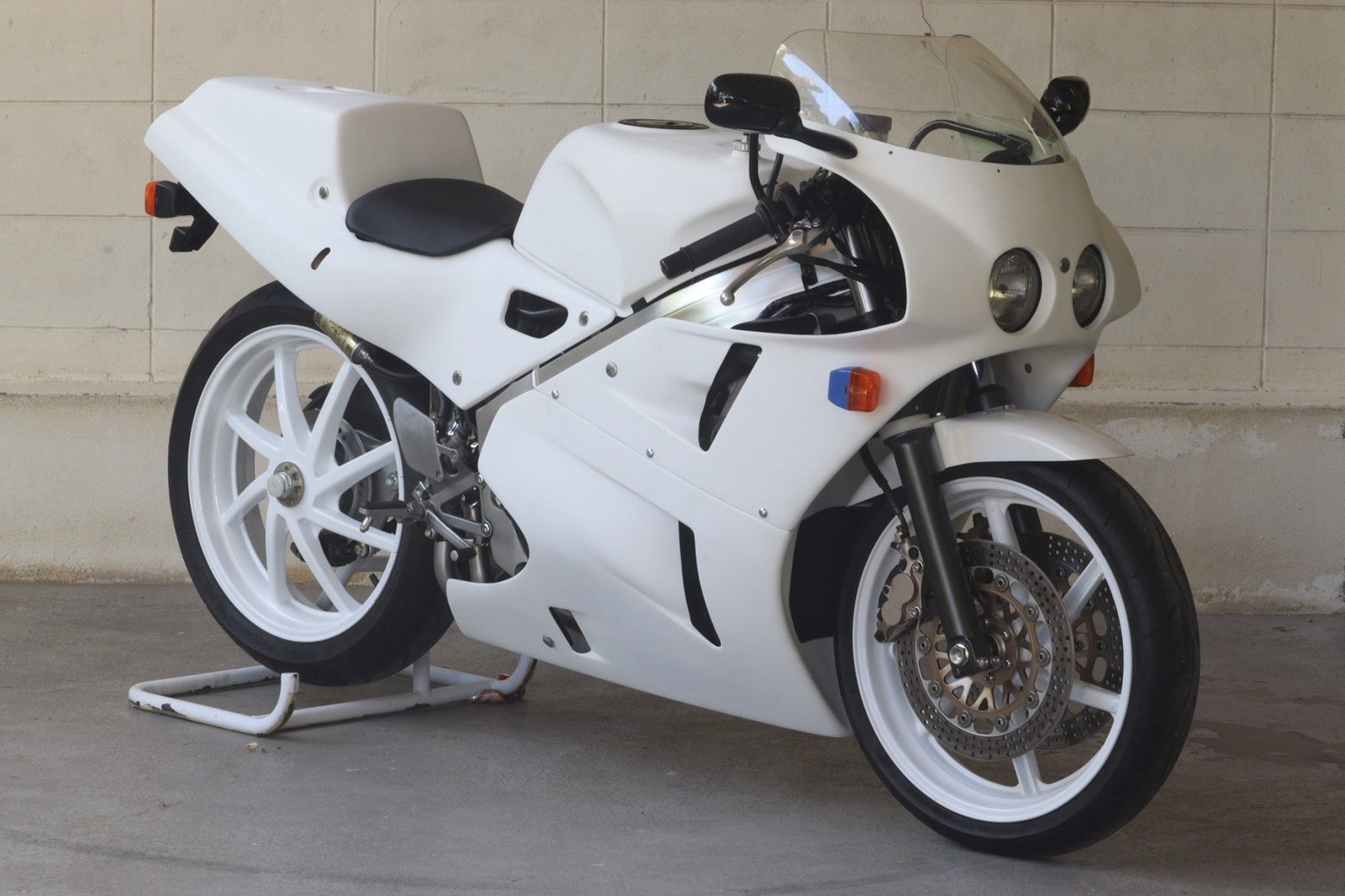 Kit, Complete Body Set with Front Fender, GRP, NC30, RC30 Style, Street - Image 16