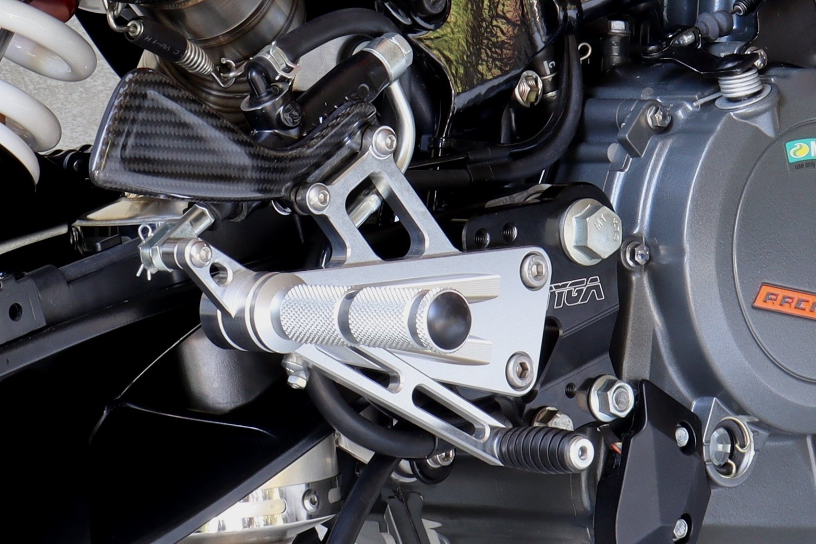 Step Kit (Race Only), (Adjustable), KTM RC390 2022-2023 - Image 6