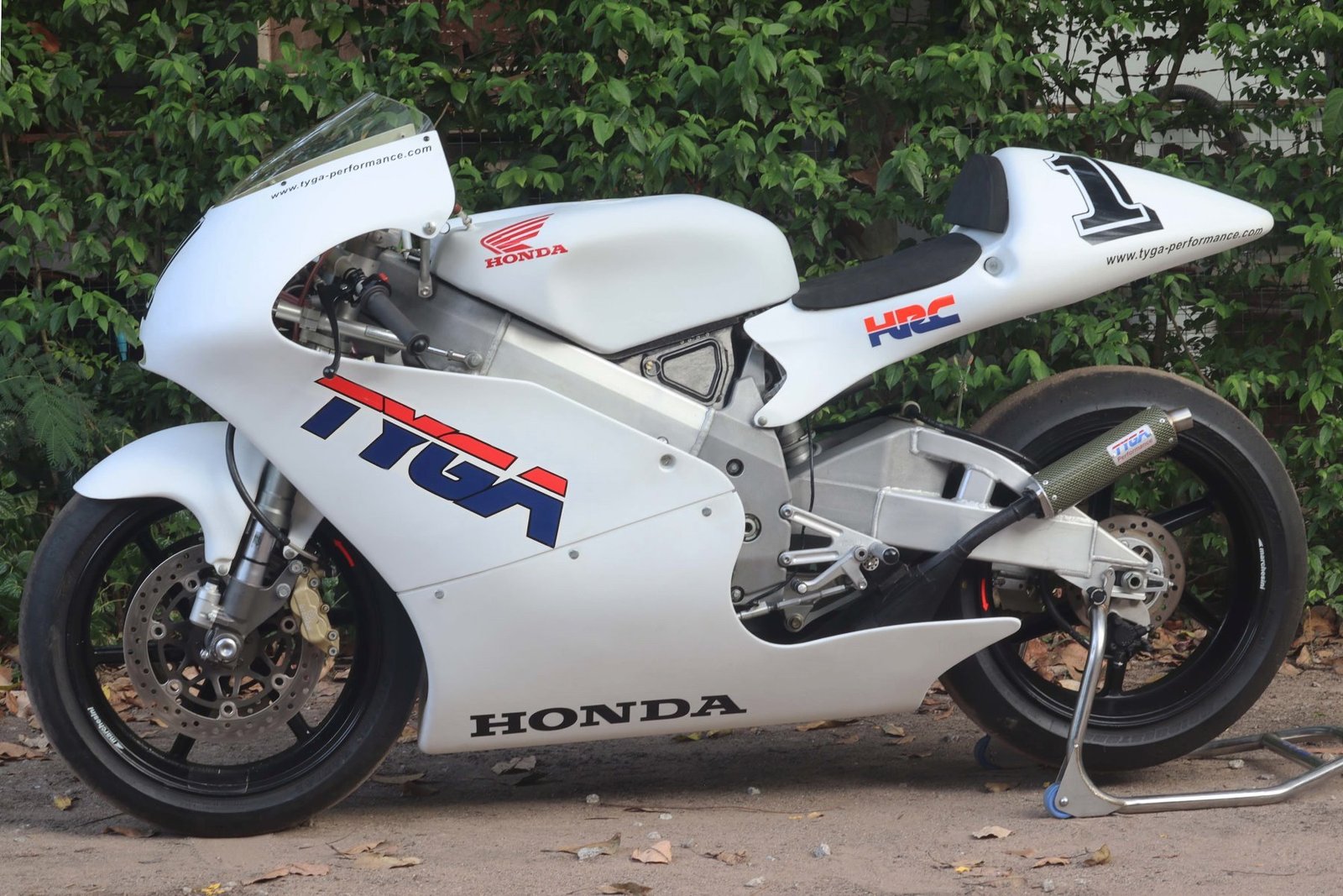 Kit, Complete Bodywork Set, GRP, Type 1 Upper, with Front Fender, RS250R NXA - Image 2