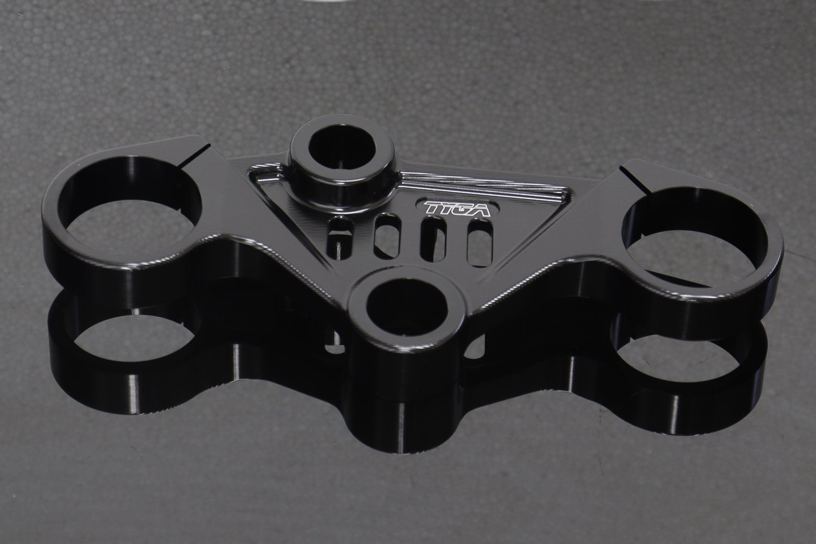 Top Triple Clamp, CNC Black, KTM RC Series (2022-2023) - Image 4