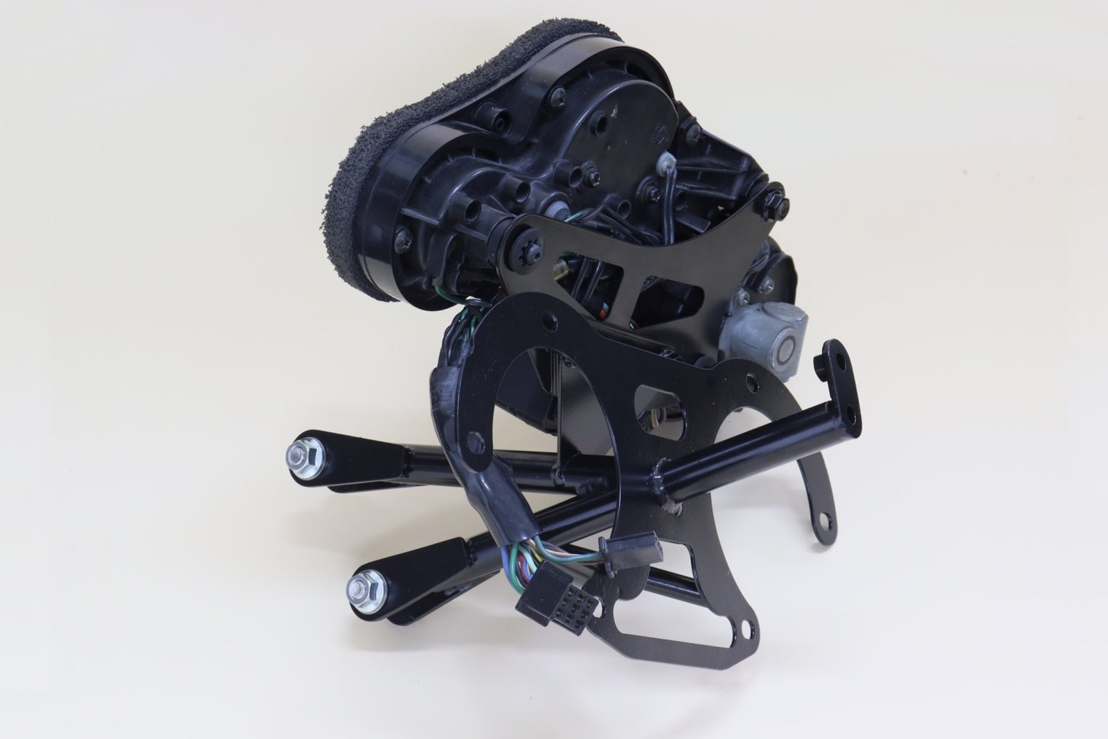 Mount Plate SC28 (92-93) Meter Stay, RC36-2, RC30 Style - Image 7
